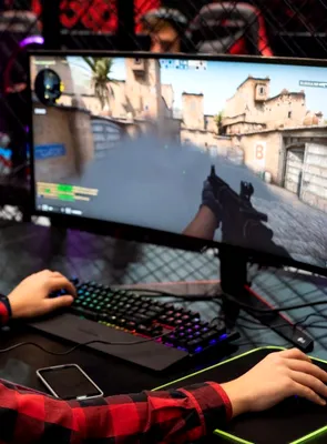 Paris Major 2023 va fi ultimul turneu important de CS:GO. Valve forțează trecerea la Counter-Strike 2