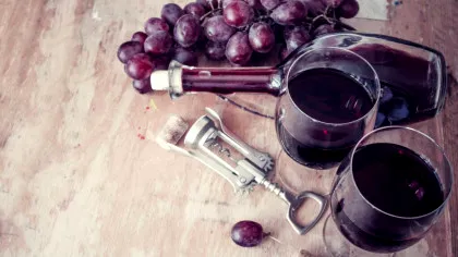 O companie a început să vândă vin fără alcool. Cine sunt clienții?