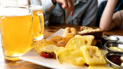 Alimentele „interzise” după vârsta de 50 de ani