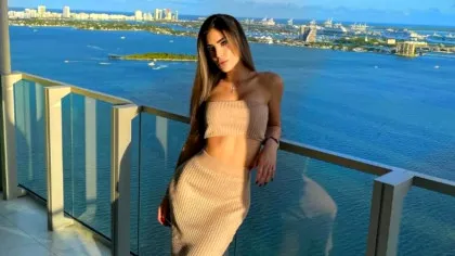 FOTO. Ioana Țiriac, în bikini, i-a pus pe jar pe arabi!