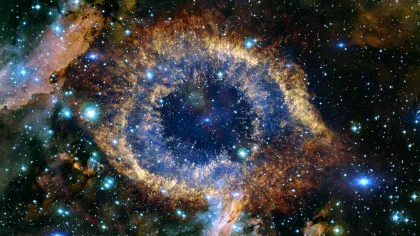 Un „laser spațial” record a erupt din galaxii care fuzionează la 8 miliarde de ani-lumină distanță