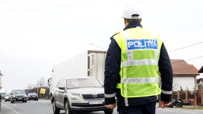 Foarte puțini dintre șoferii români știu asta: de la ce distanță poate înregistra radarul viteza?