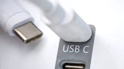 Secretul cablului USB-C: Ce se întâmplă dacă îl conectezi invers?