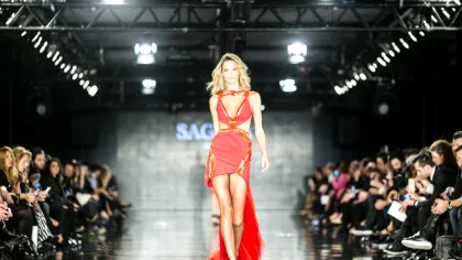 Moda face un pas înapoi: Industria revine la idealul trupurilor foarte slabe