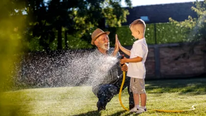 Cum să-ți testezi singur longevitatea? Iată 4 exerciții simple care ne arată vârsta reală!