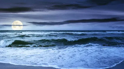 Test de cultură generală. De ce Luna pare mai mare atunci când se află la orizont?