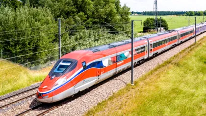 Cea mai frumoasă călătorie cu trenul din lume costă doar 15 euro