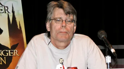 Stephen King, supranumit „Regele Groazei”, este cel mai interzis autor în școlile din Statele Unite