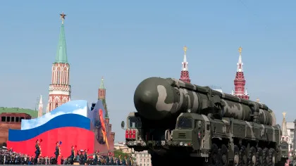 Rusia anunță că va testa o nouă generație de rachete nucleare în 2026