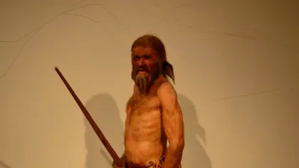 Test de cultură generală. Când au început oamenii să-și facă tatuaje?