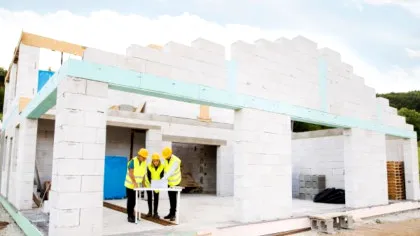 4 bancuri cu Meșterul Manole. – Ana e fată bună. O să fac casă cu ea!