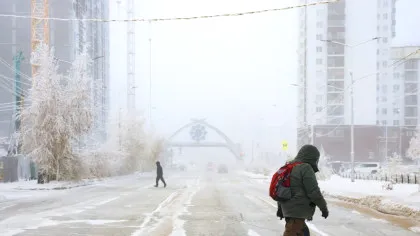Cum este viața în cel mai rece oraș din lume? Mâncarea îngheață în câteva secunde!
