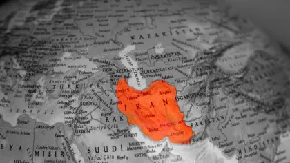 Războiul din Iran lovește puternic în prețul biletelor de avion