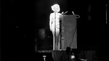 Au trecut 64 de ani de când Marilyn Monroe i-a cântat „Happy birthday mr. President” lui Kennedy