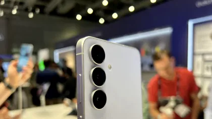 Apple, Samsung și Xiaomi au dominat piața globală de smartphone-uri în 2025