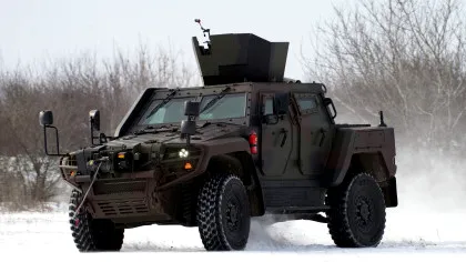 FOTO Primele blindate Cobra II 4×4, livrate Forțelor Terestre / Peste 1.000 de vehicule vor intra în dotarea armatei române