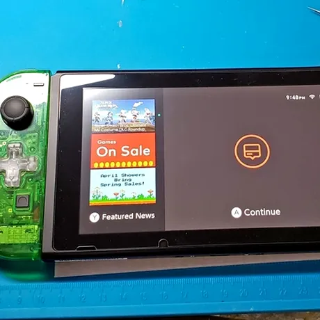 Cât costă şi cum poţi să asamblezi o consolă Nintendo Switch din piese de schimb