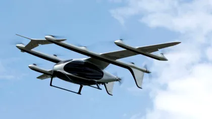 Chinezii au testat cu succes un „taxi zburător” care poate transporta 10 pasageri