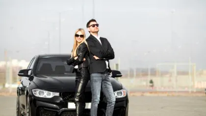 BANCUL ZILEI. Bulă își duce BMW-ul în service: - Face un zgomot ciudat!
