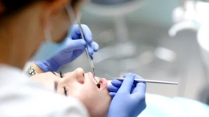 Persoanele care nu își permit îngrijirea dentară se pot confrunta cu riscuri care se întind dincolo de gură