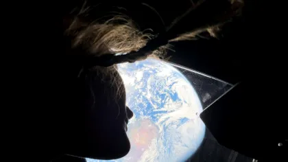 Călătorie istorică în jurul Lunii: Astronauții Artemis 2 au surprins imagini uimitoare cu Pământul