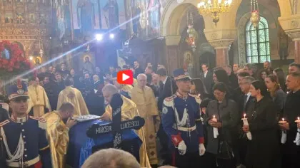 Ce s-a întâmplat în interiorul bisericii la slujba pentru Mircea Lucescu: „Doar la Roma am mai văzut așa ceva”