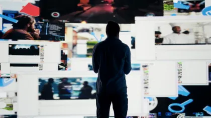 Cum ne-au transformat telefoanele și rețelele sociale