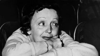 Privighetoarea care a uimit lumea întreagă. S-a născut dintr-o mamă alcoolică, a cucerit Mapamondul şi a murit din cauza viciilor