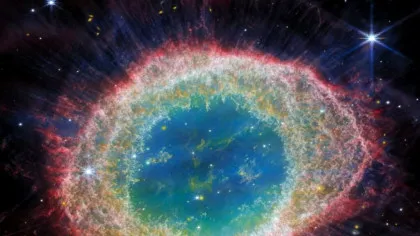Nebuloasa Inelului ascunde o structură gigantică la interior, au descoperit astronomii