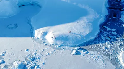 Oamenii de știință au descoperit 85 de lacuri „active” sub gheața Antarcticii