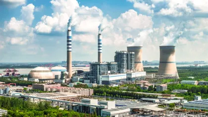 China a construit un număr record de centrale pe cărbune în 2025