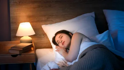 Studiu: riscul de boli cardiovasculare crește din cauza expunerii la lumină noaptea