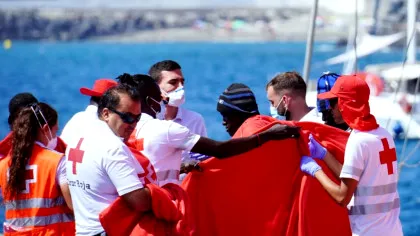 Spania a legalizat peste 1,2 milioane de migranți fără acte