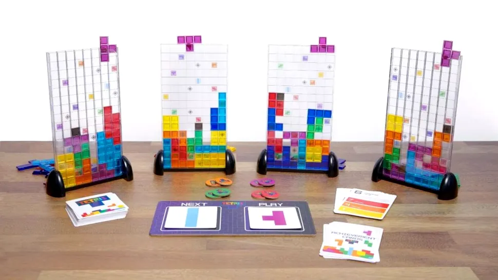 A fost lansat jocul de societate Tetris
