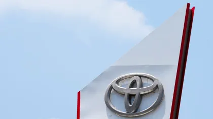 Toyota a înregistrat o scădere rară a vânzărilor în luna noiembrie