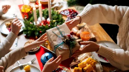 Arta mesei festive sau când adevărata sărbătoare începe cu rolul gazdei