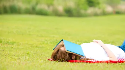 Poate lectura să fie o formă de terapie?