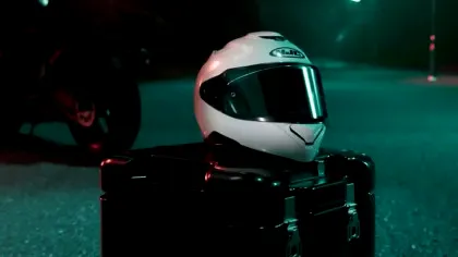 Standardul ECE 22.06 ajunge la căștile accesibile: siguranță sporită și pentru bugete reduse