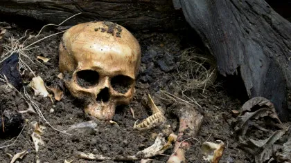 Analizele ADN schimbă tot ce știam despre practicile funerare creștine: Copiii și adulții erau îngropați împreună, deși nu erau rude