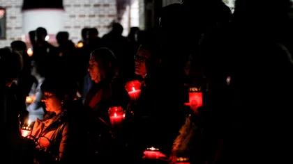 Câți dintre români au de gând să participe la Slujba de Înviere?