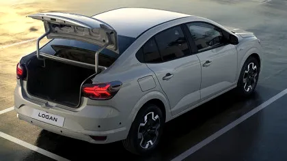 Dacia a deschis comenzile pentru noul Logan în România. Cât costă versiunea cu transmisie automată, în premieră pe acest model