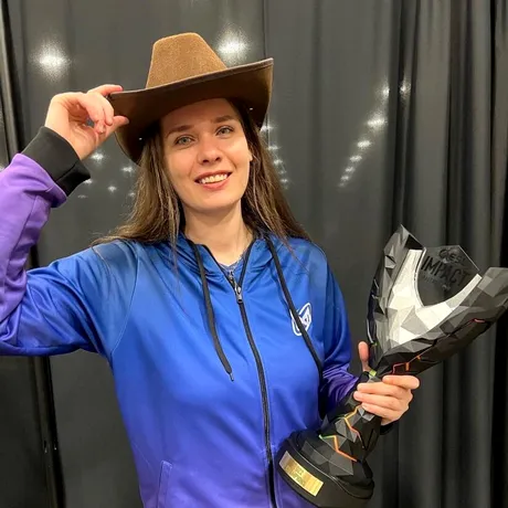 Românca Ana Dumbravă, cea mai bună jucătoare de CS:GO din lume, participă la Gaming Marathon