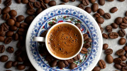 Știința din spatele ceștii: cum influențează forma vasului felul în care percepem aroma cafelei