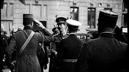 Un Consiliu de Coroană ciudat