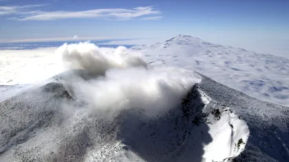 Antarctica ascunde un vulcan unic care face ceva nemaivăzut nicăieri pe Pământ