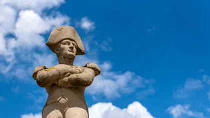 Începutul sfârşitului: Ziua în care Napoleon îşi începea exilul