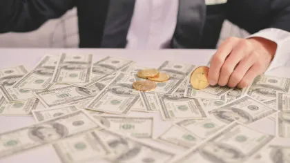 Averea celor mai bogați oameni din lume a ajuns la un nou record istoric în 2025