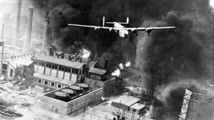 În urmă cu 83 de ani, aviaţia americană suferea o înfrângere de proporţii. Se întâmpla la Ploieşti. Povestea din spatele operaţiunii Tidal Wave