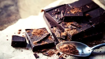 Un mare producător de ciocolată anunță primele prototipuri cu unt de cacao creat în laborator