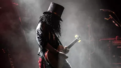 Slash, chitaristul legendar al trupei Guns N’ Roses, de la heroină la Grammy